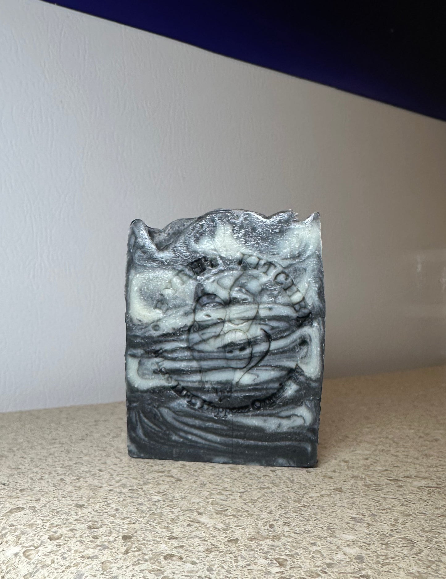 CLARIFYING DETOX SHAMPOO BAR