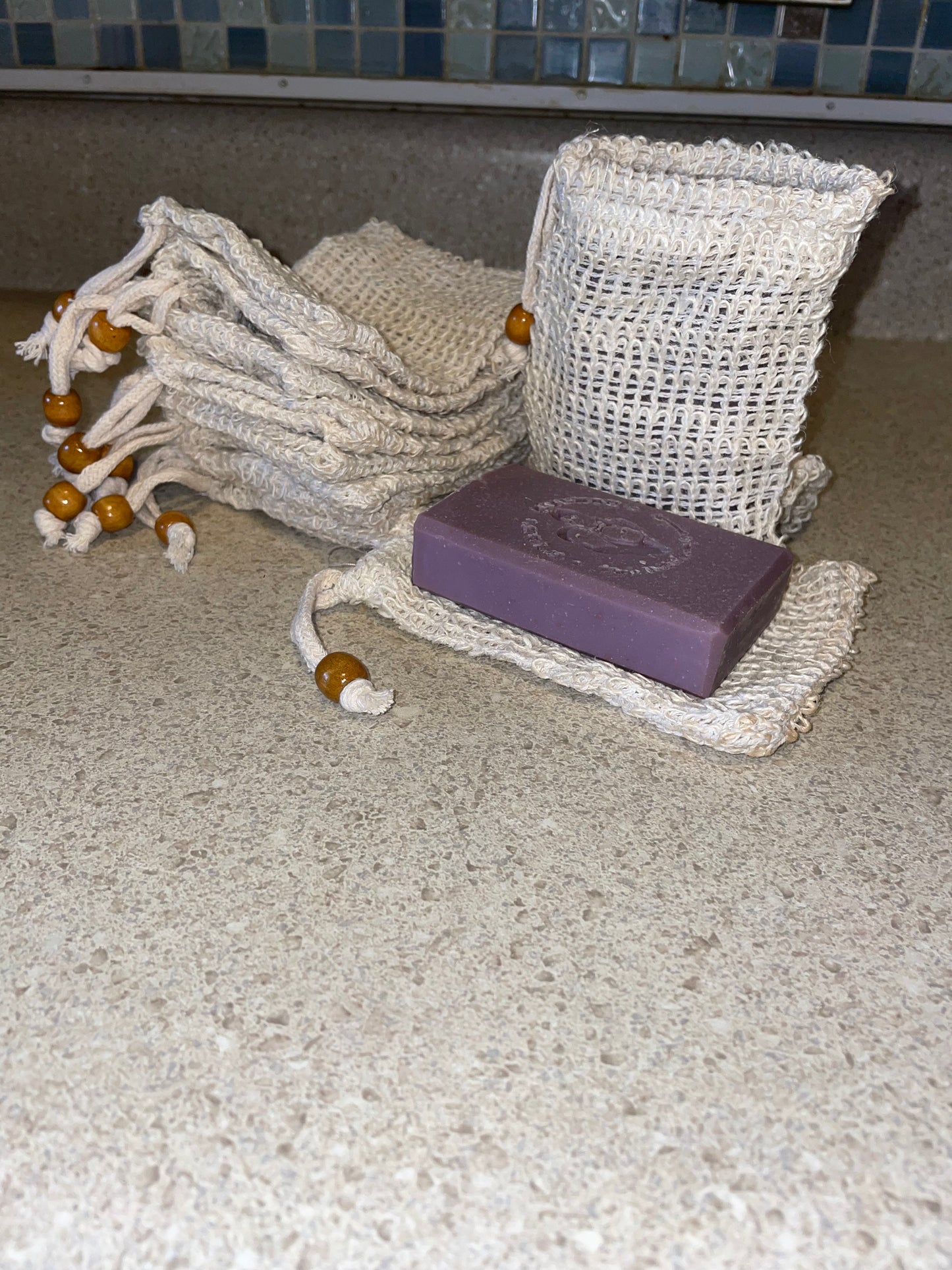 EXFOLIATING SOAP POUCH